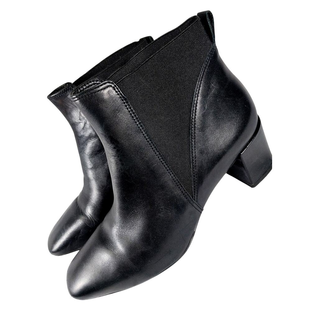 TALBOTS! BLACK GENUINE LEATHER, ELASTIC SIDE INSET, CHUNKY HEEL ANKLE BOOTS! 7M
